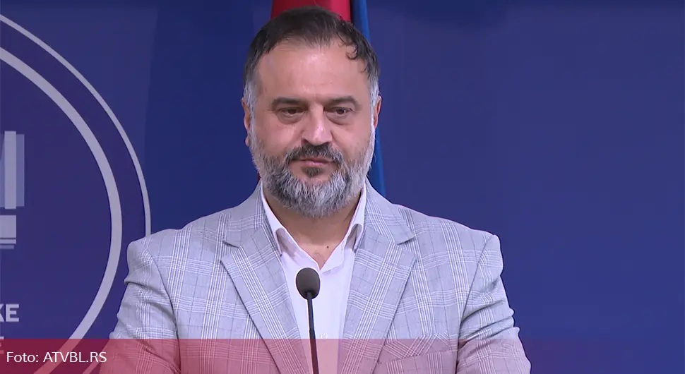 Жунић: Иза свега стоји покушај да се отме имовина