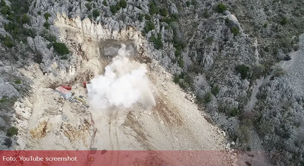 Pogledajte miniranje brda kod Mostara - VIDEO