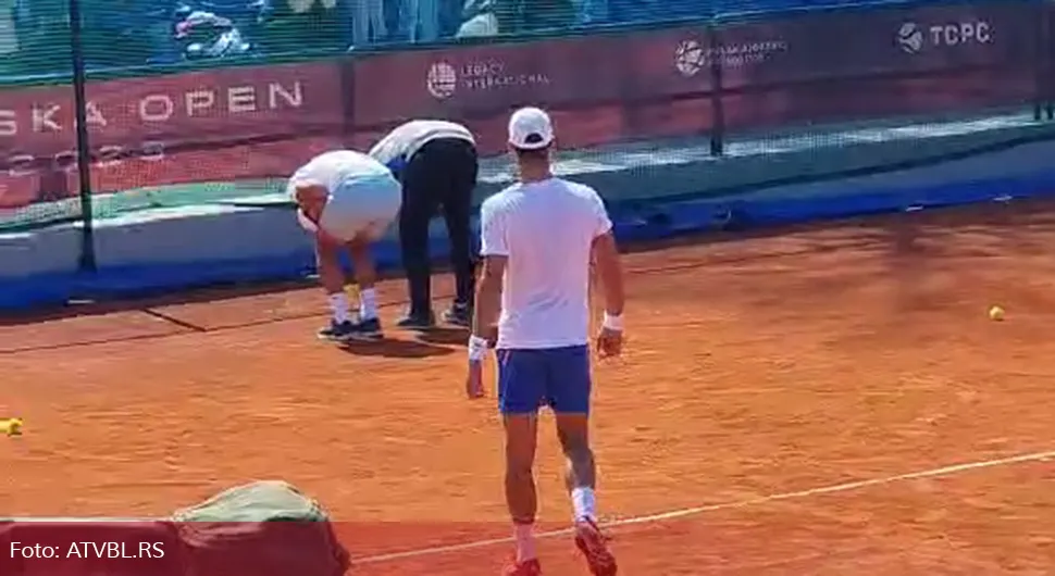 Odlična atmosfera na Đokovićevom treningu, Novak "kažnjavao" lopticama