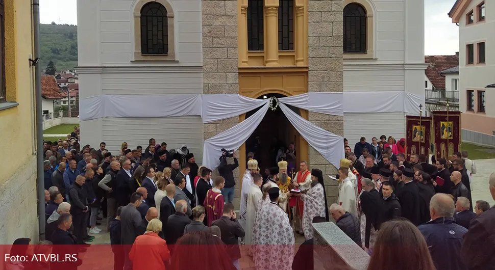 Patrijarh Porfirije osveštao Hram Rođenja Presvete Bogorodice