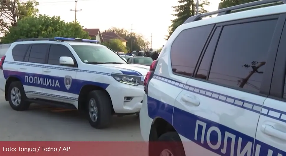 Три пута пуцао у бившу жену, тијело дјетета пронађено у другој соби