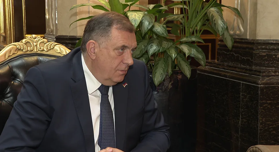 Dodik: Nastaviti istrajno jačati Banjaluku