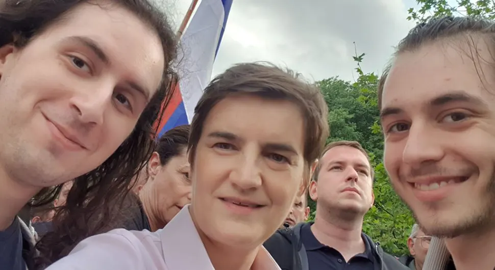 Ana Brnabić stigla na skup "Srbija nade"