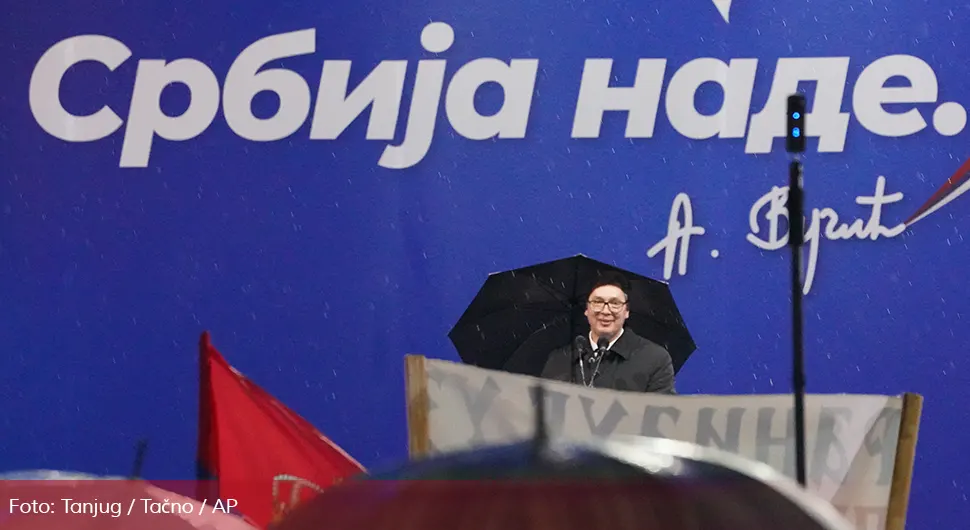 Vučić: Snažna i jedinstvena Srbija može da izađe na kraj sa gomilom problema