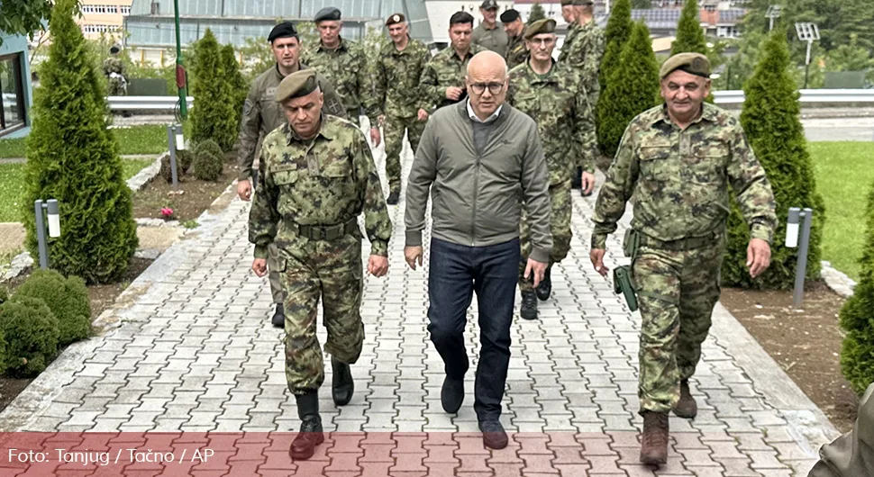 Vučević u garnizonu Raška