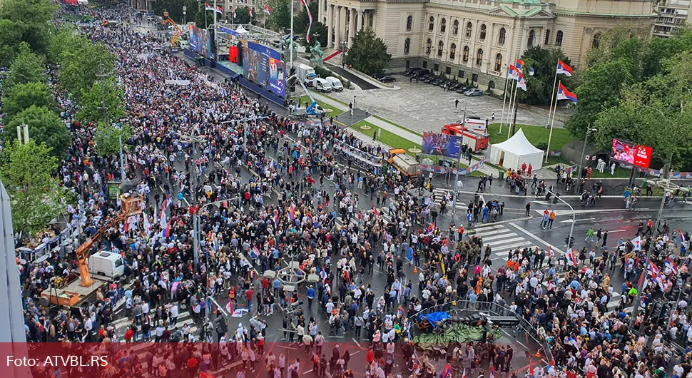 "Srbija nade" - Rijeke ljudi slivaju se u Beograd na najveći skup u istoriji Srbije