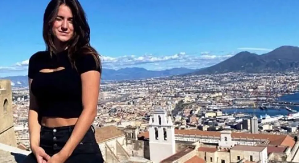 Stjuardesa (23) uhapšena zbog droge, prijeti joj smrtna kazna?