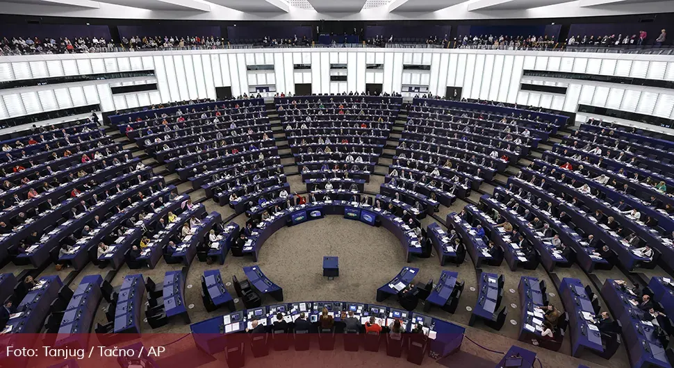 Evropski parlament usvojio izvještaj o BiH, poziva se na sankcije pojedinim političarima
