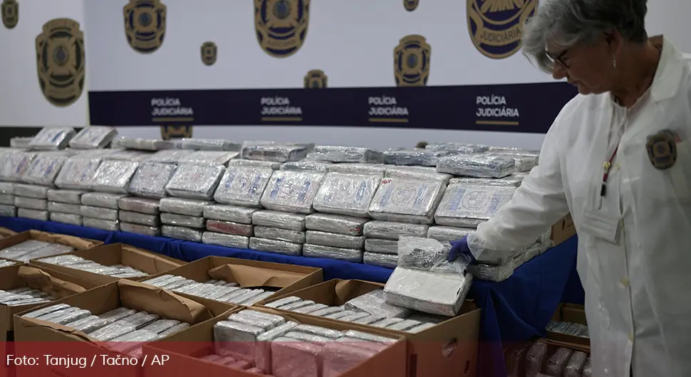 U pošiljci banana pronađeno 4,2 tone kokaina