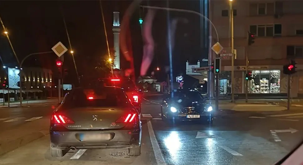 U centru Banjaluke vozio kontra smjerom