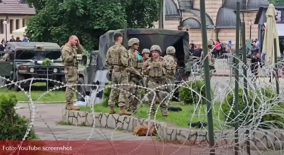Eskobar: Kurti mora hitno da povuče policiju iz opštinskih objekata