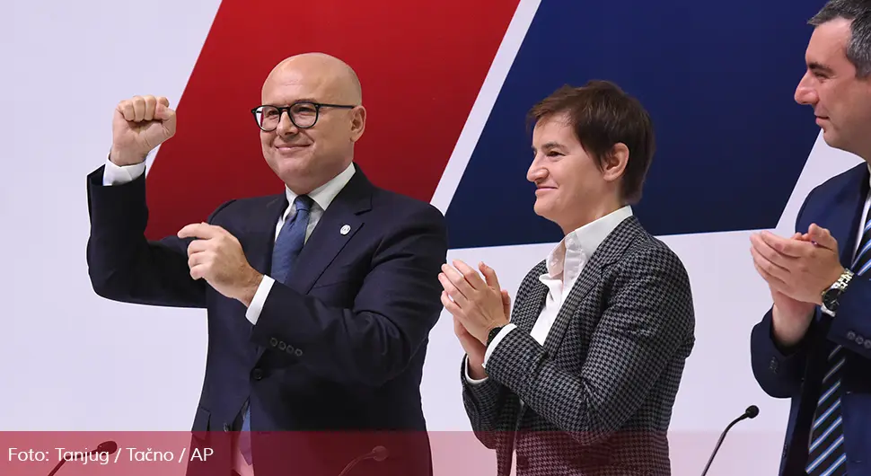 Miloš Vučević novi predsjednik SNS-a