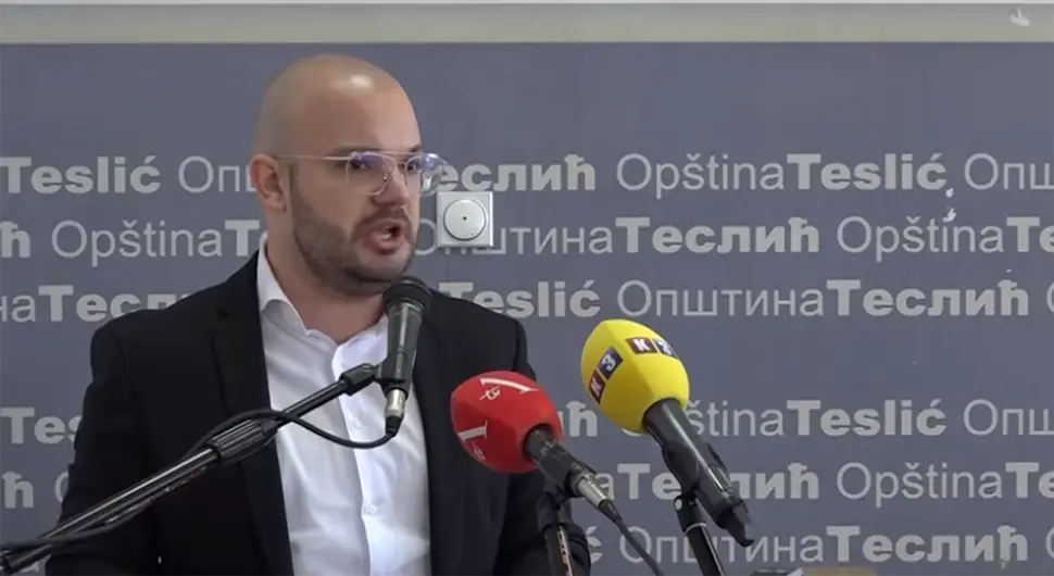 Dević: Dug Teslića 27 miliona KM, možemo očekivati bankrot