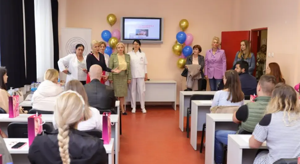Počela sa radom škola za trudnice i roditeljstvo u Domu zdravlja Banjaluka