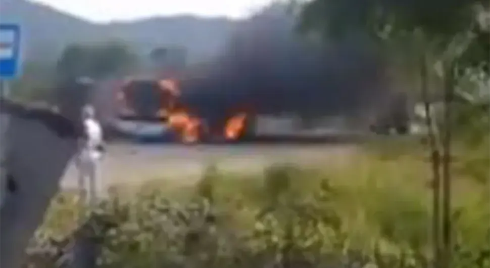Izgorio autobus kod Kruševca