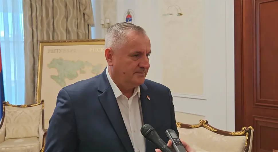 Вишковић појаснио зашто је повучен Приједлог закона о непокретној имовини