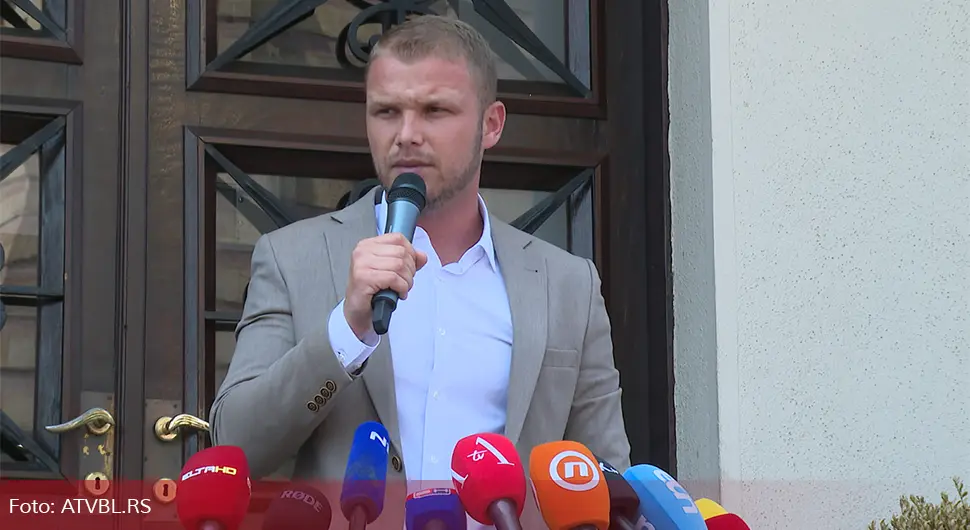 Станивуковић дијели ђедовину: Нема градске земље коју може да подијели