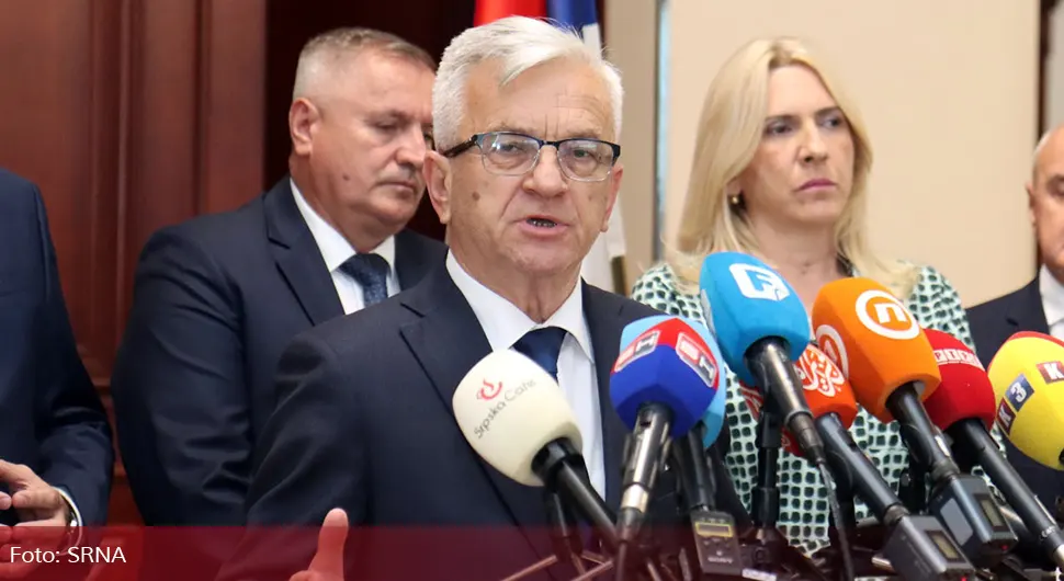 Чубриловић: Сви политичари из Српске морају се залагати за њено очување