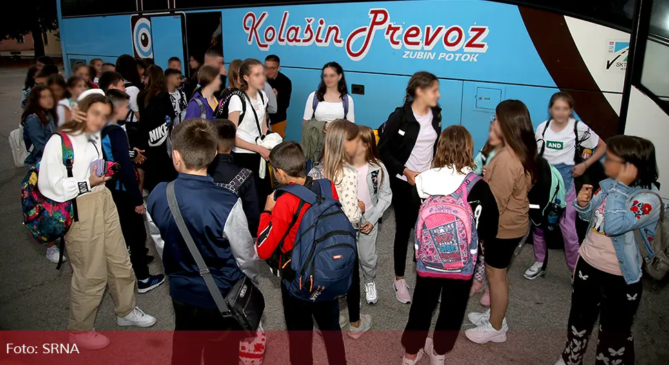 U Trebinje stiglo 46 djece sa Kosova i Metohije