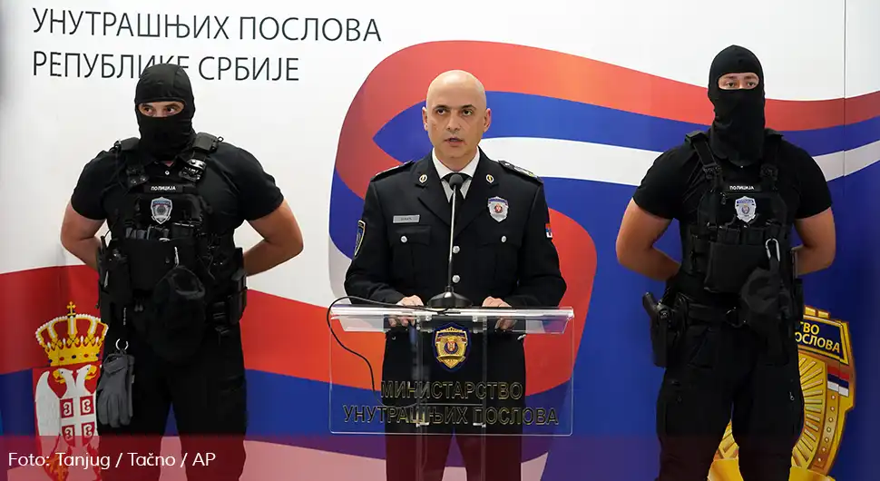 "Kurtijevi specijalci službenim autom došli do alternativnog prelaza, bili pod punom ratnom opremom"