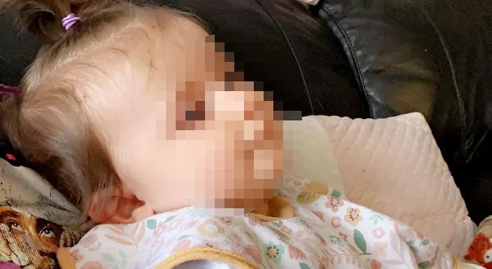 Djevojčica stradala usred kuće: Otac je našao zapetljanu u tregerima