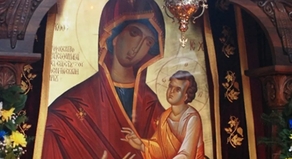 Sutra u Hramu Svetog velikomučenika Georgija doček čudotvorne ikone Presvete Bogorodice Brzopomoćnice