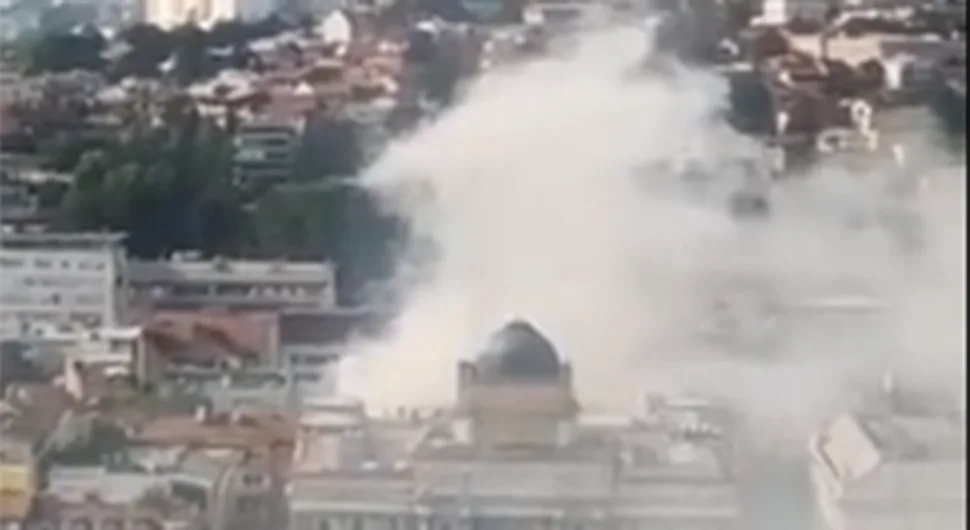 Dramatični prizori u Sarajevu: Vatra zahvatila i Sud