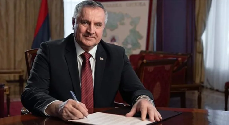 Вишковић честитао Грабовцу на НИН-овој награди: Велики подстрек за даље стварање