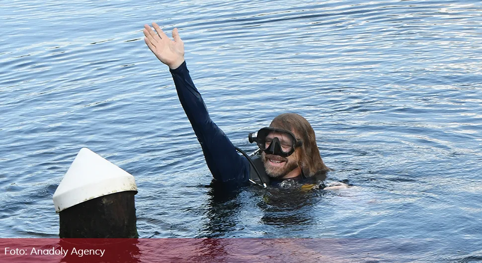 Džozep Dituri izronio nakon što je srušio rekord najdužeg boravka pod vodom
