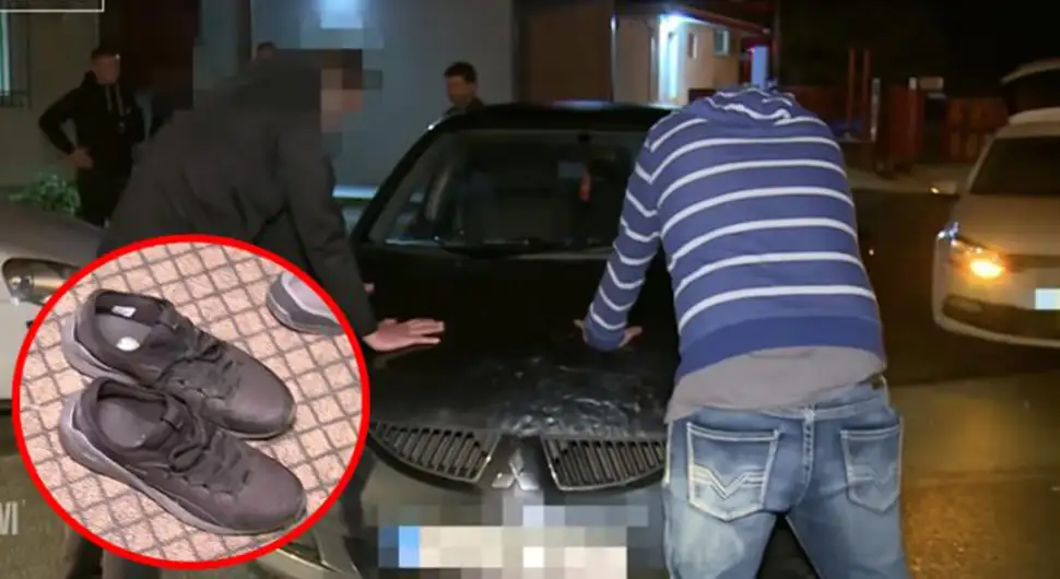Nadao se da ga neće pretresati: Imaš li šta u obući? Nemam! A šta je ovo?