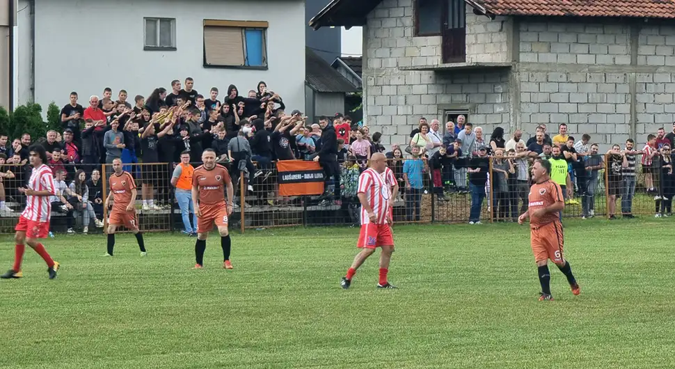 Zvezdine legende uveličale 70. rođendan FK Lauš