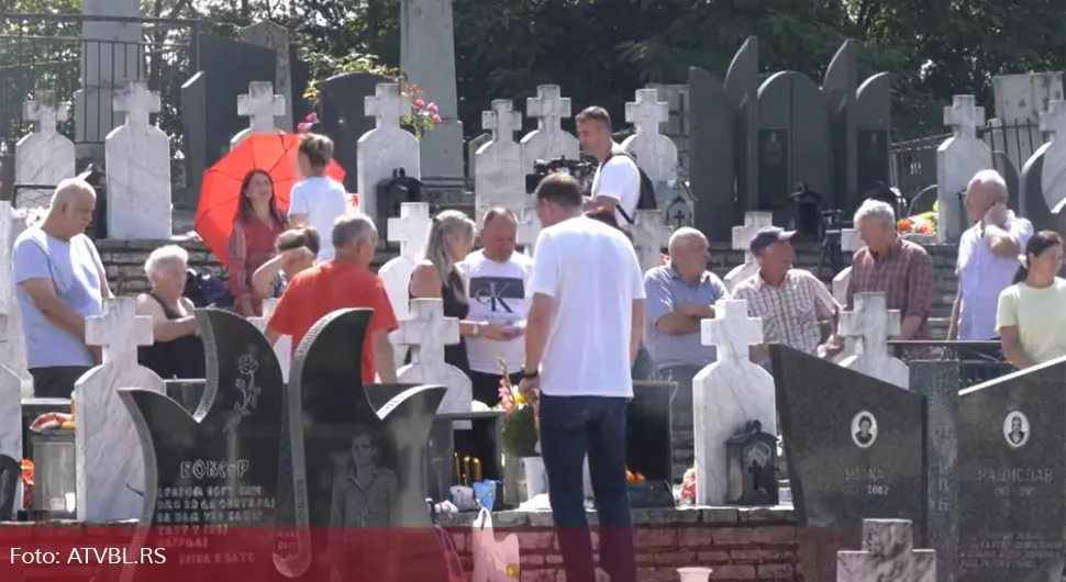 У Залазју сјећање на Србе убијене на Петровдан