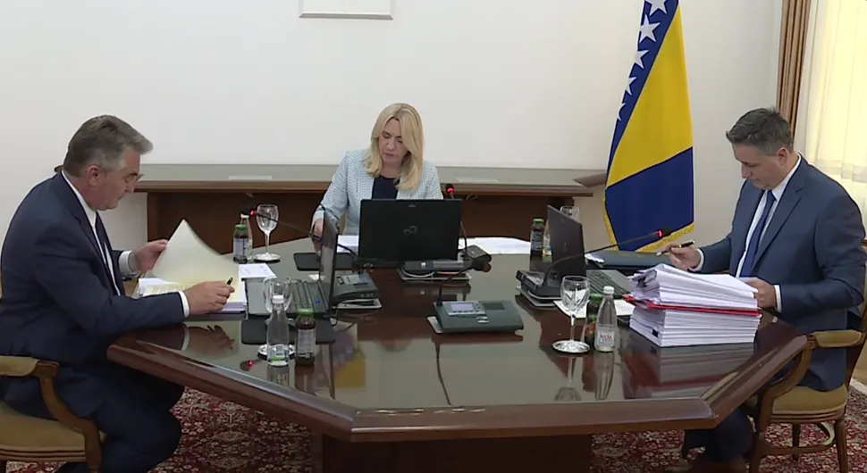 Bećirovićevi pokušaji uzaludni, zaključci tendenciozni i zlonamjerni