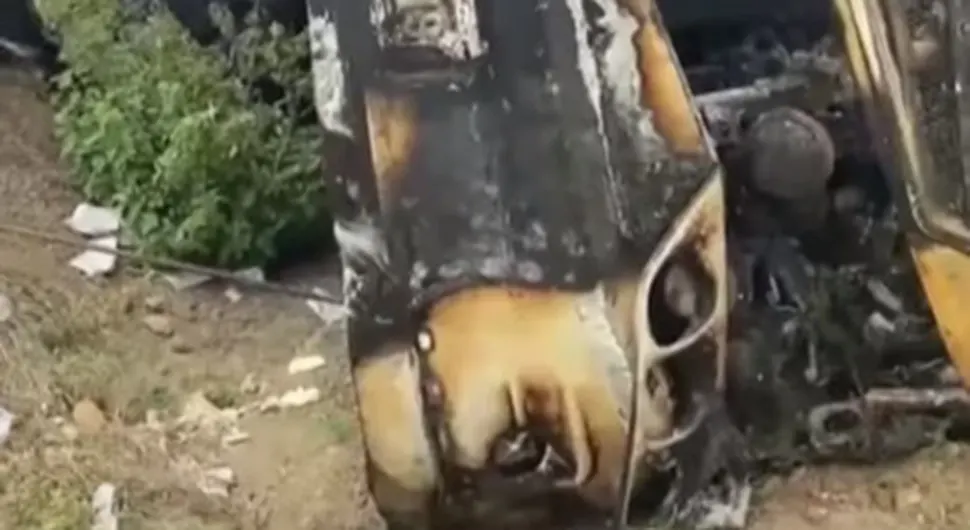 Zapalio se autobus na auto-putu, poginulo najmanje 25 osoba