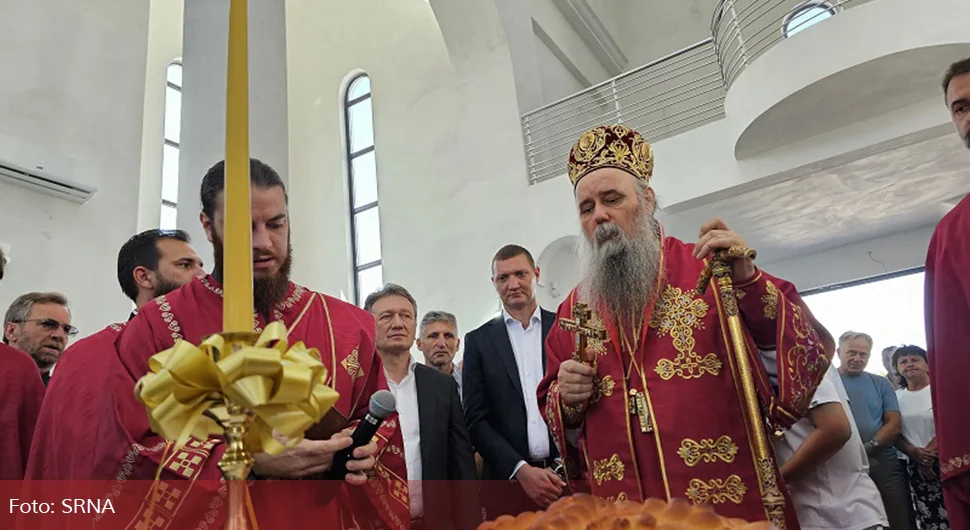 Vladika Fotije: Srpsku pokušavaju da uzdrmaju politički i pravno