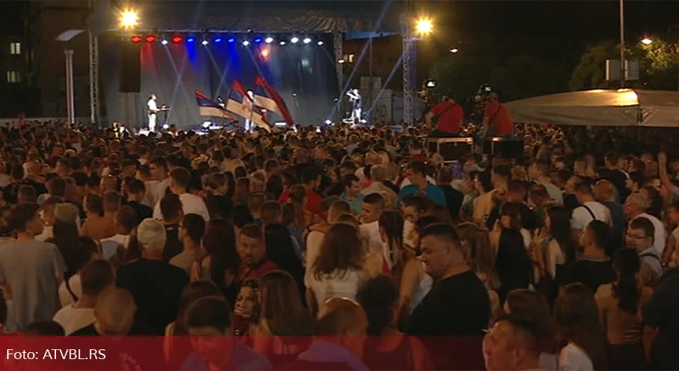 "Živjeće Srpska svoja na svome" poručeno sa Trga Krajine