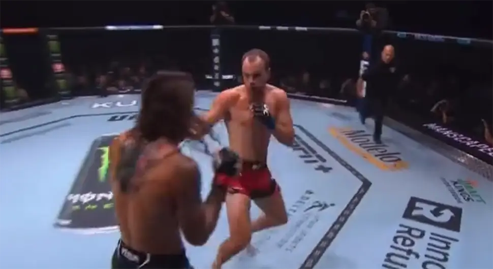 Ovo se ne viđa svaki dan: Spektakularni nokaut srpskog UFC borca!