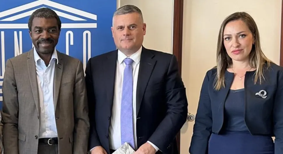 Baštinac sa direktorom Uneska za Svjetsko nasljeđe