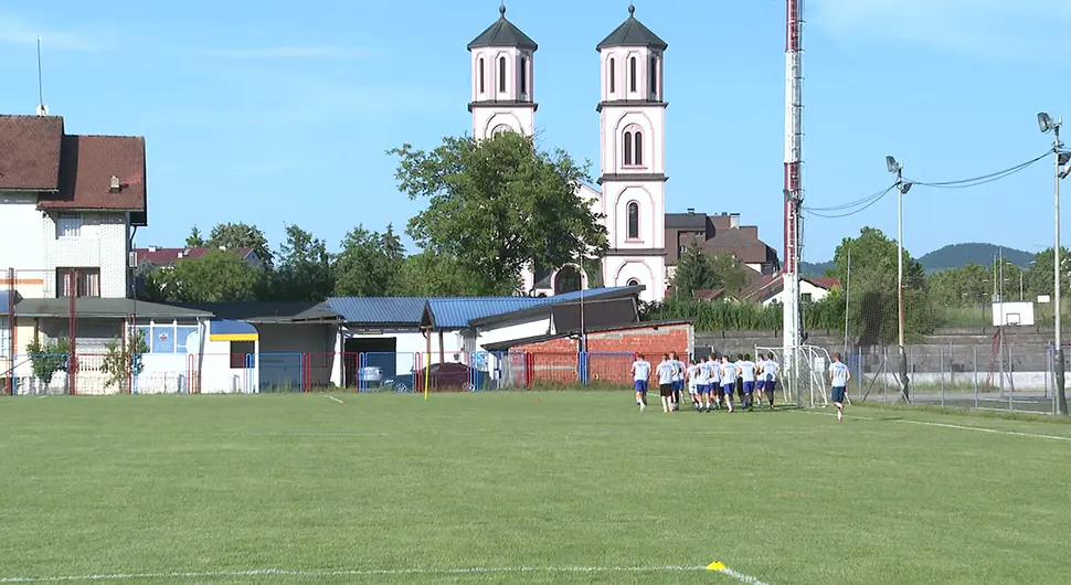Fudbaleri Naprijeda započeli pripreme