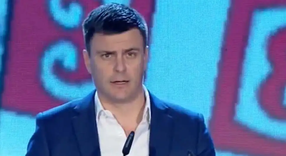 Вук Костић о женама: Таква ми неће рађати дјецу и ићи пред стару мајку