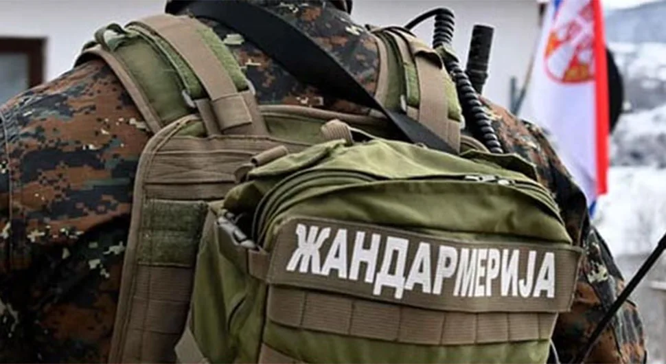 Издат налог за хапшење полицајца који је напао српског матуранта