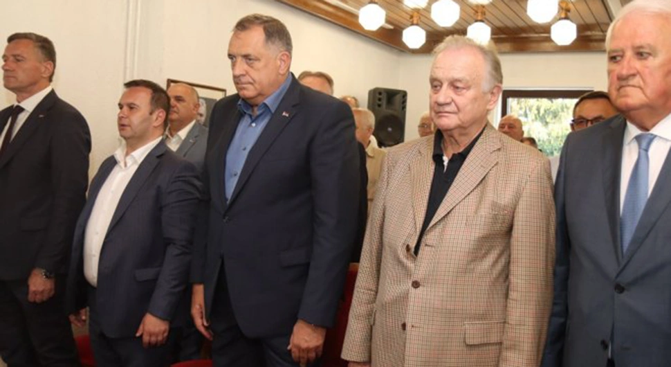 Dodik na posebnoj sjednici Asocijacije "Stvaraoci Republike Srpske" - tema odbrana Srpske