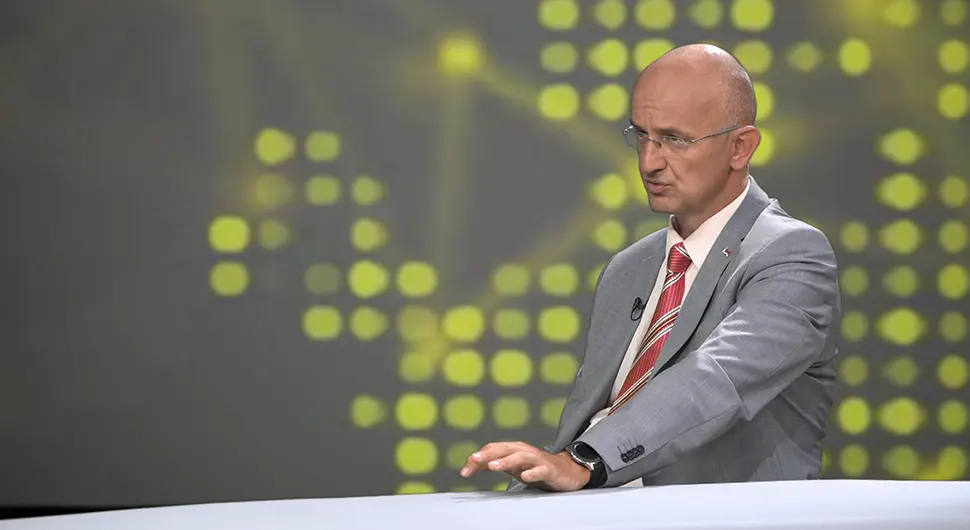 Мазалица: Можда је Дино за ЕУ, али Елмедин се залаже да остану ОХР и стране судије