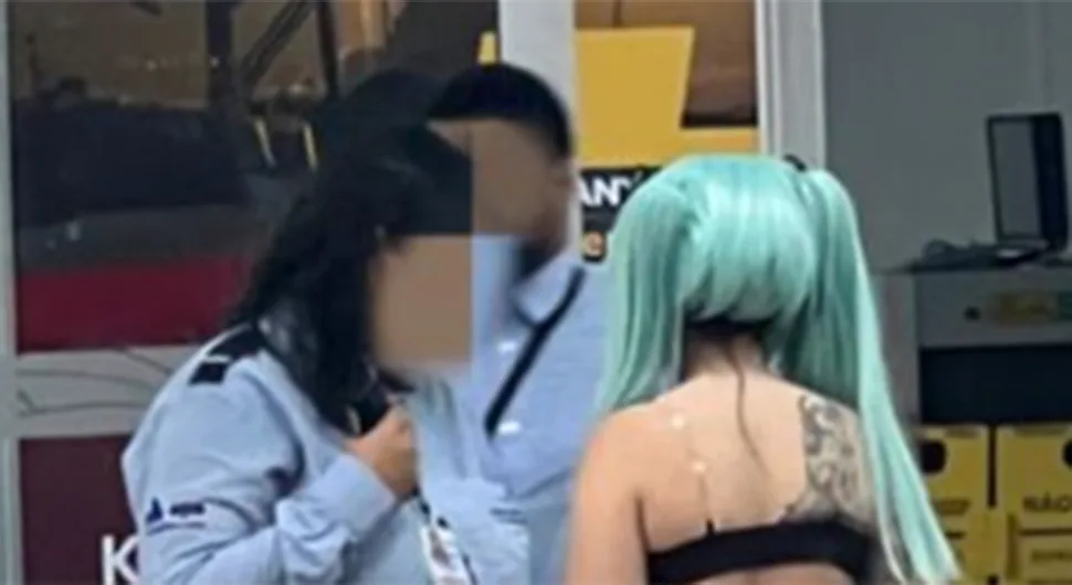 Modelu sa Onlyfans-a zabranili da uđe u avion: U bikiniju došla na aerodrom