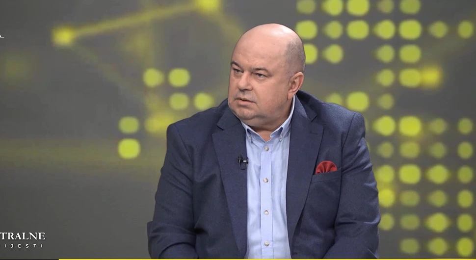 Чак је и Благојевић схватио да су Суд и Шмит прекршили и домаће и међународно право