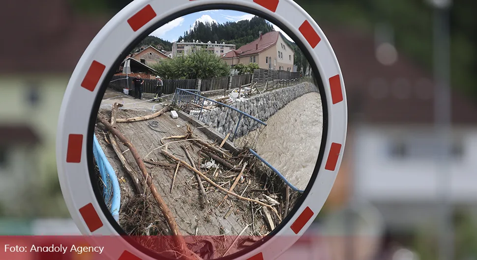Raste broj žrtava razornih poplava u Sloveniji