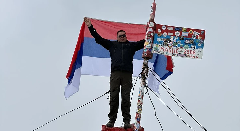 Ministar Željko Budimir sa studentima na vrhu Srpske!