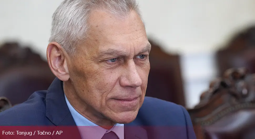 "Запад кажњава Београд због политичке независности"