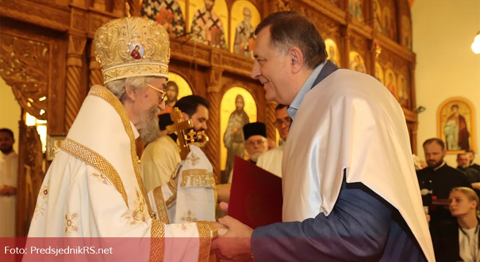 Додик: Вјерујући народ доказао да Лакташи заслужују овако монуенталан храм