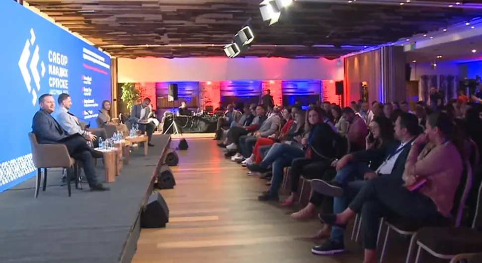 "Sabor mladih Srpske“: "Jačanje patriotizma i nacionalnog identiteta mladih kao osnova za razvoj države"